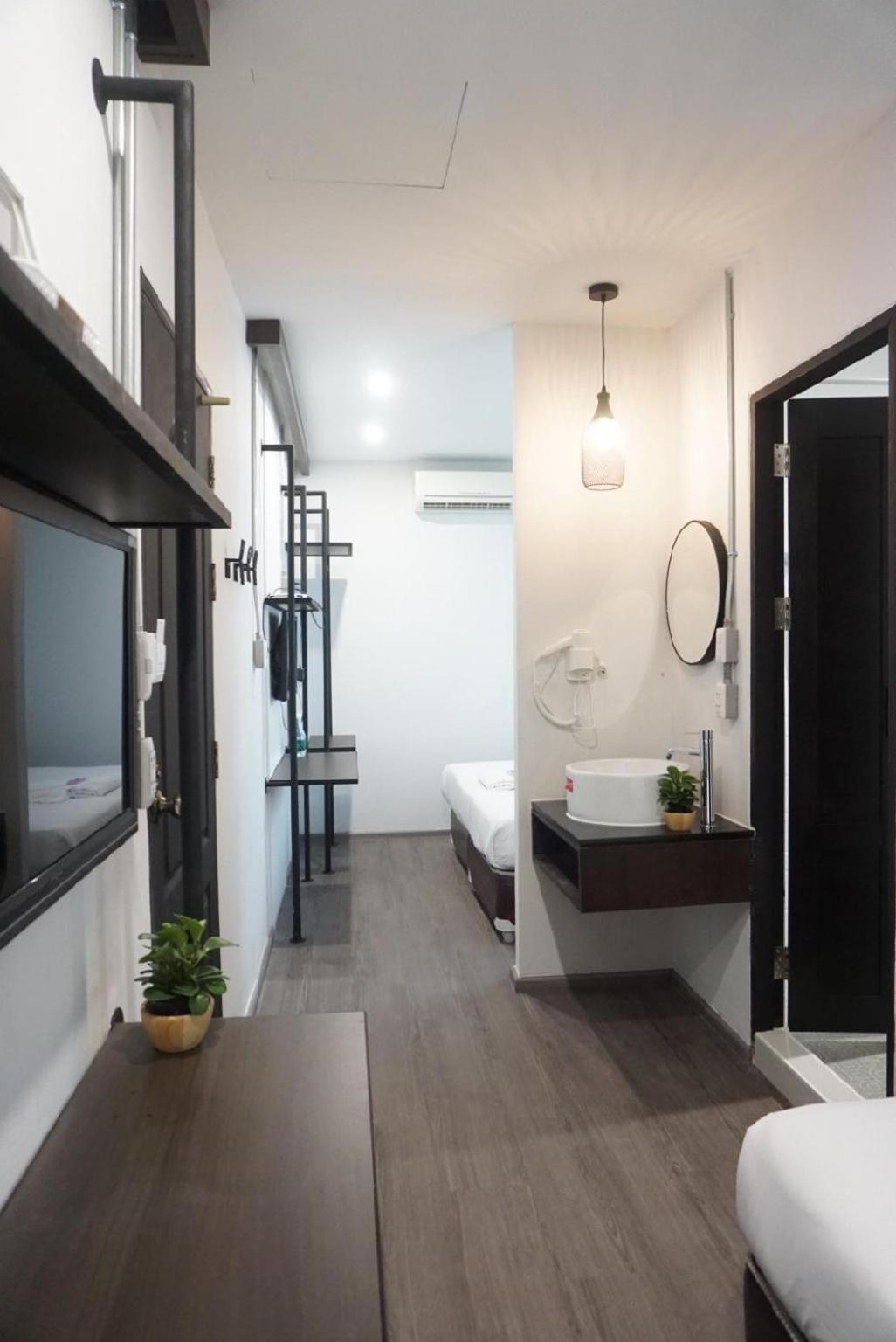 Quarto Familiar Standard