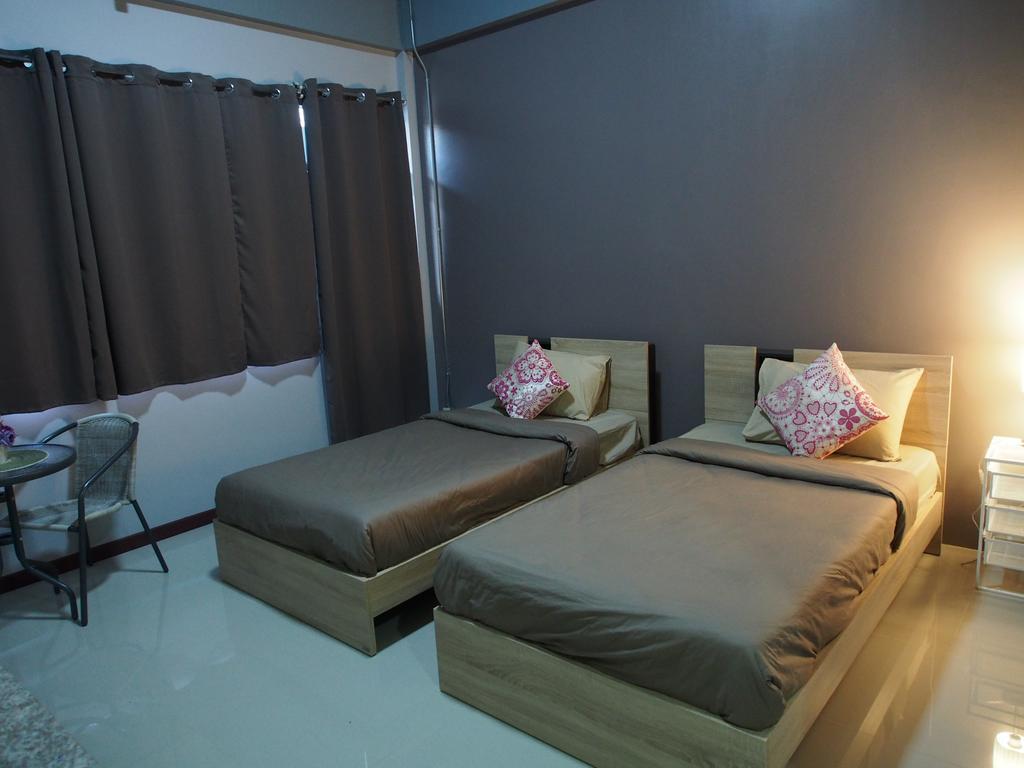 Quarto Twin com Varanda