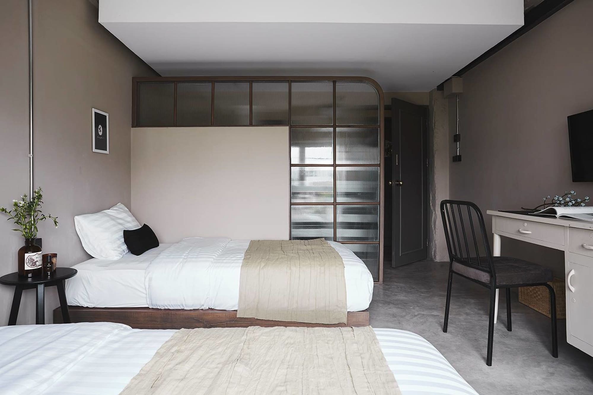 Standard Twin Room