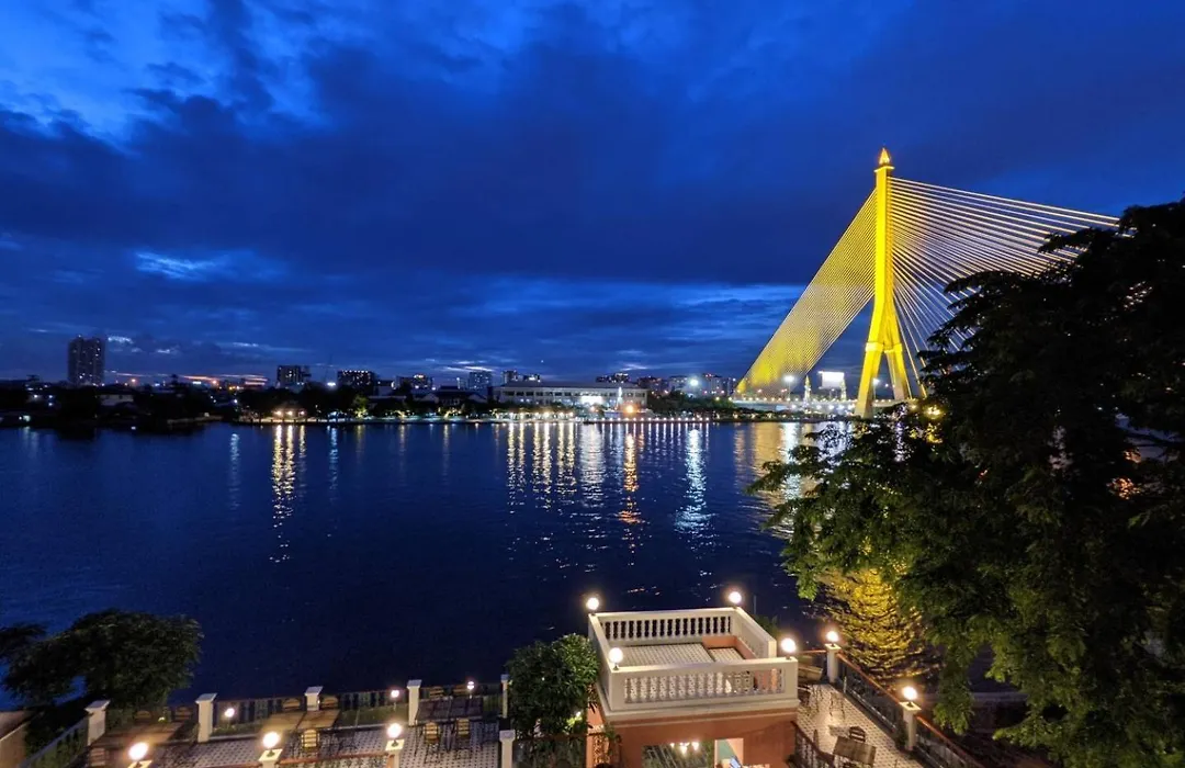 Hiranyakul House Riverside-1