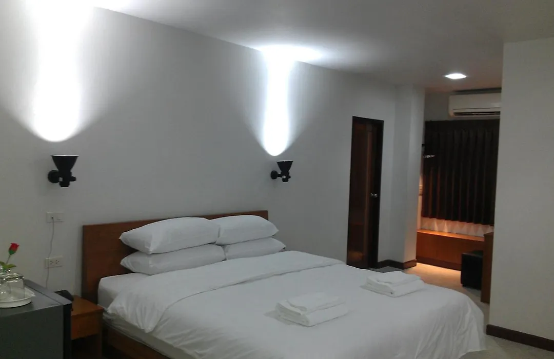 The Nook Pratunam-1